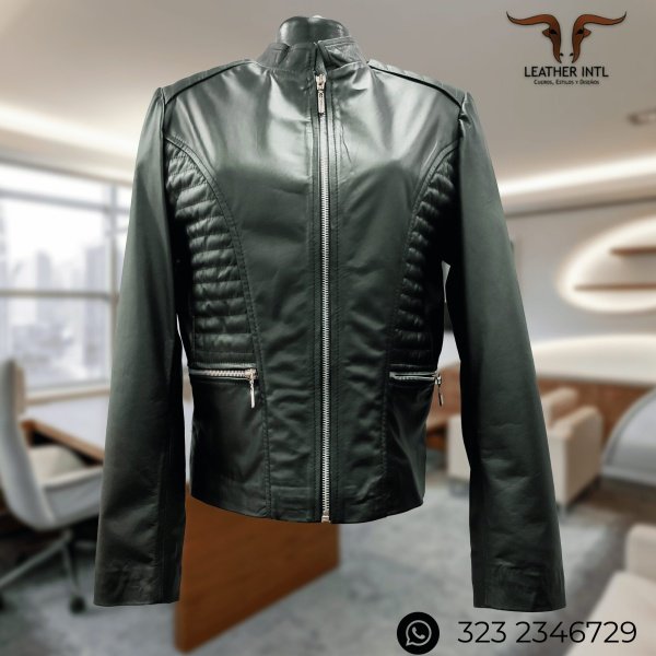 Chaqueta dama elegante ejecutiva