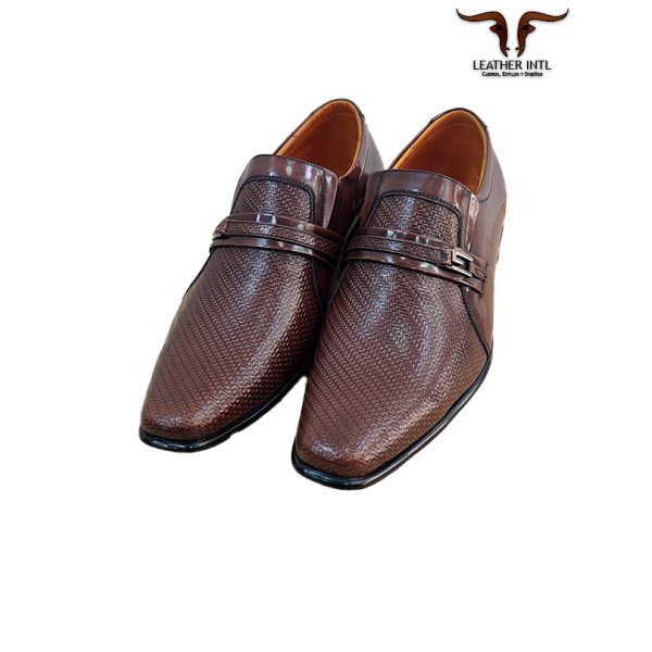 Zapato elegante para caballero color café