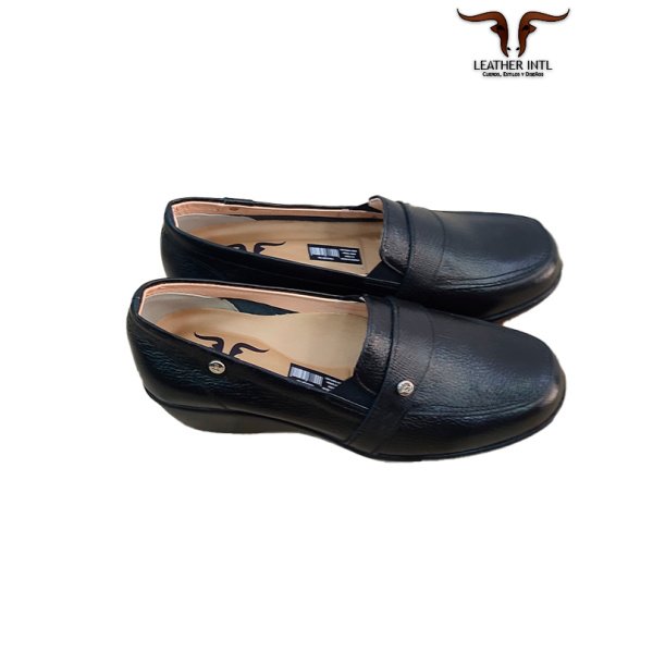 Zapatos para dama color negro tacón bajito
